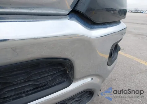 2019 Ram 1500 Big Horn/Lone Star 4X4 6'4 Box из США, поврежденный, VIN 1C6SRFMT3KN906436